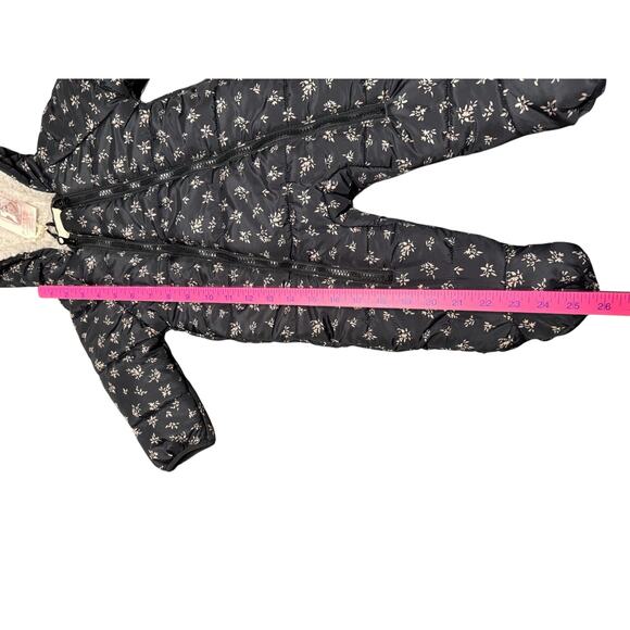 Jessica Simpson Baby Snowsuit size 6-9 Months Zip Front - Picture 6 of 9